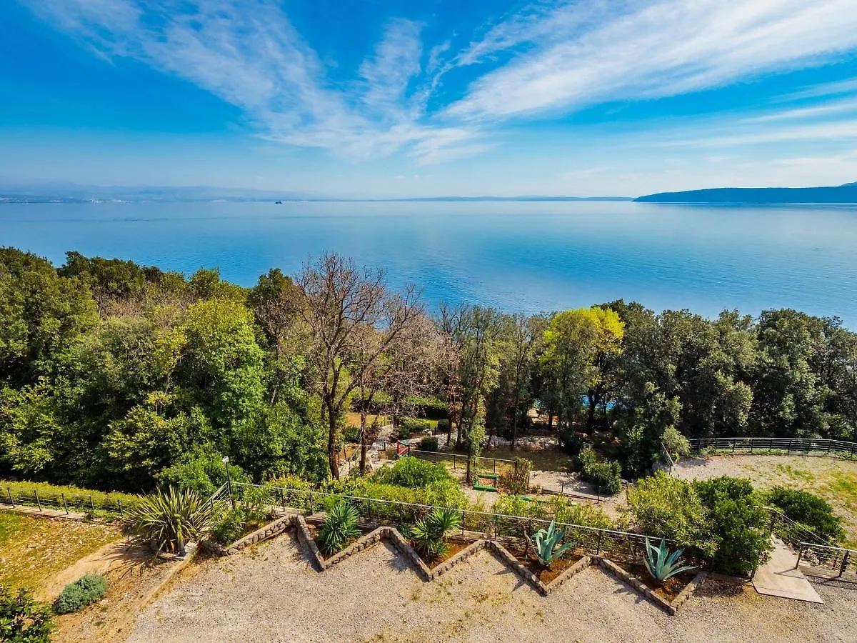 Guest house Apartmani Kraj Moscenicka Draga