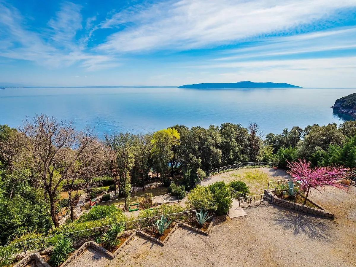 Apartmani Kraj Mošćenička Draga 0*,  Chorvatsko