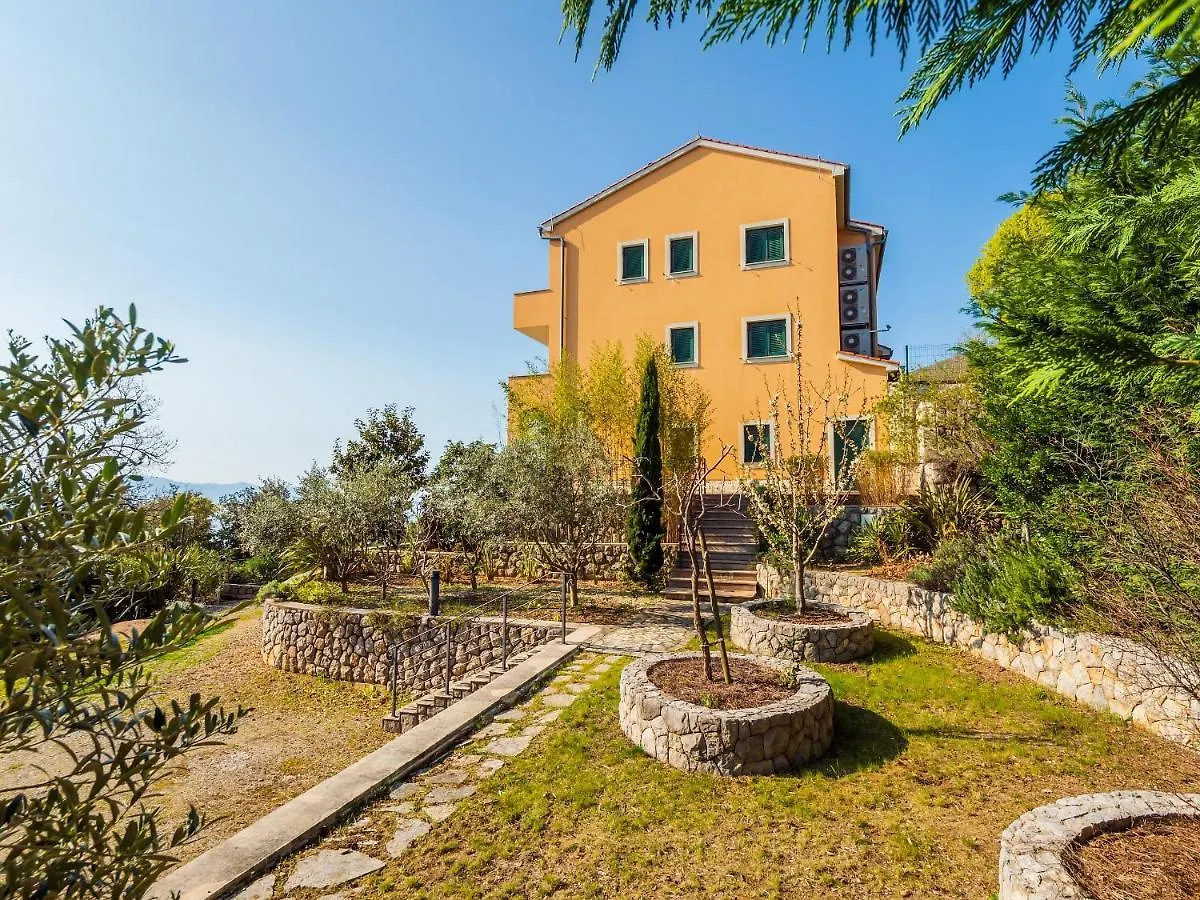 Apartmani Kraj Mošćenička Draga Penzion