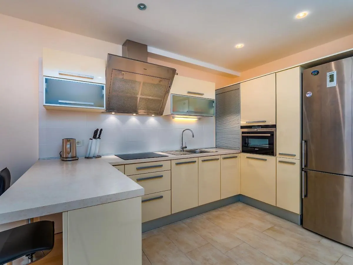 Apartmani Kraj Moscenicka Draga