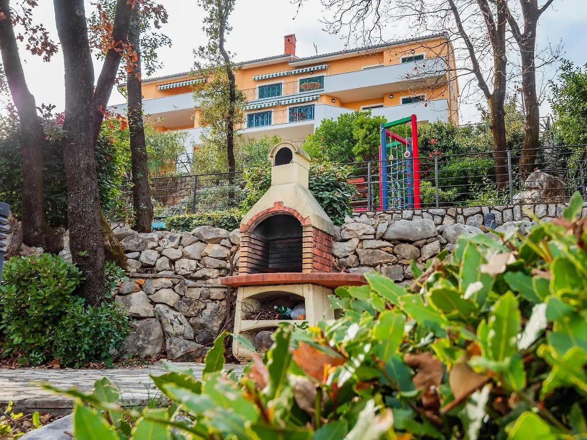 Guest house Apartmani Kraj Moscenicka Draga Croatia